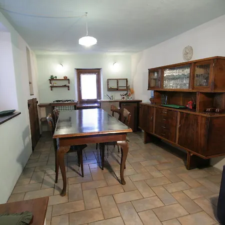Ferienhaus Old Little Domaso